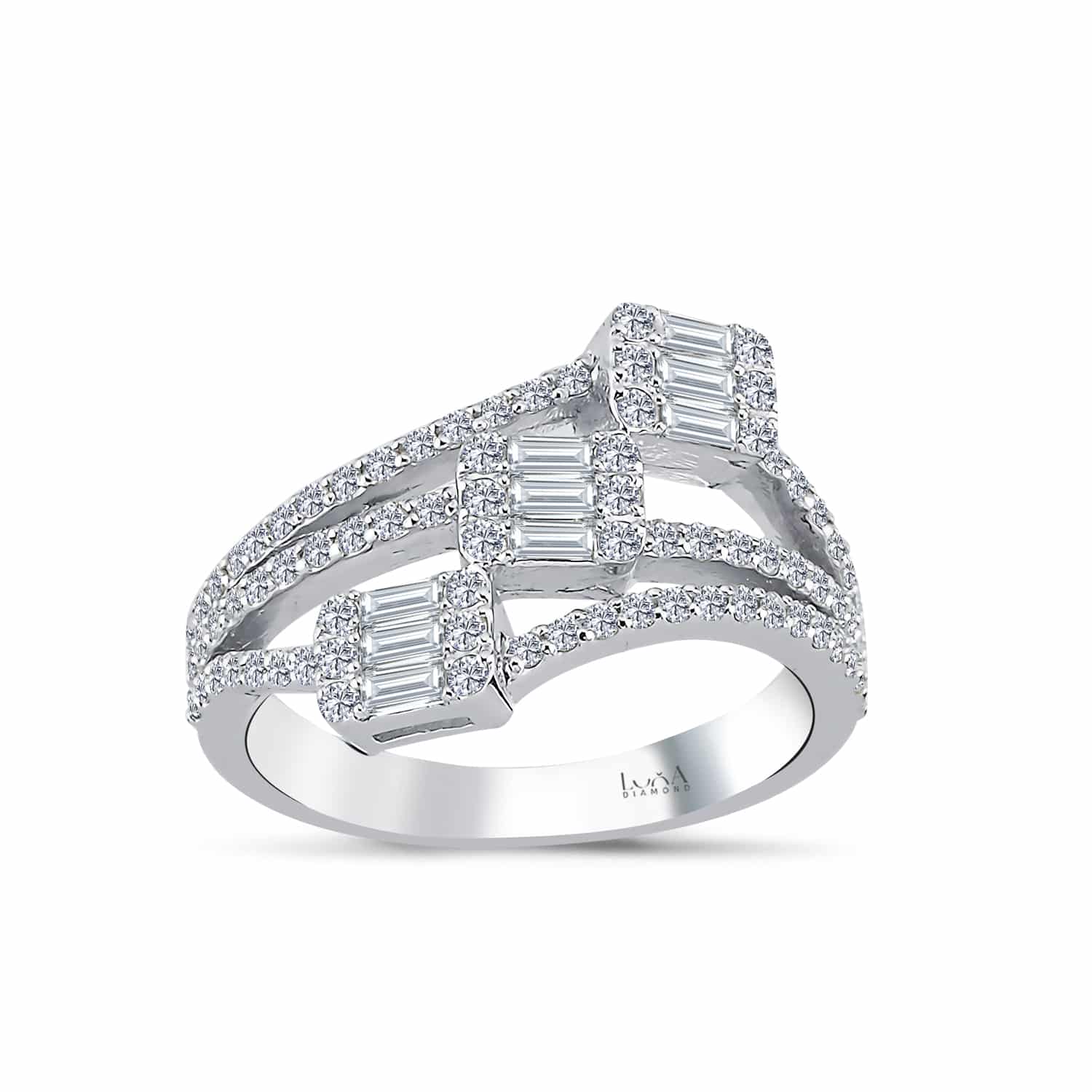 0.76 Karat IDL SERTİFİKALI BAGET Pırlanta Yüzük